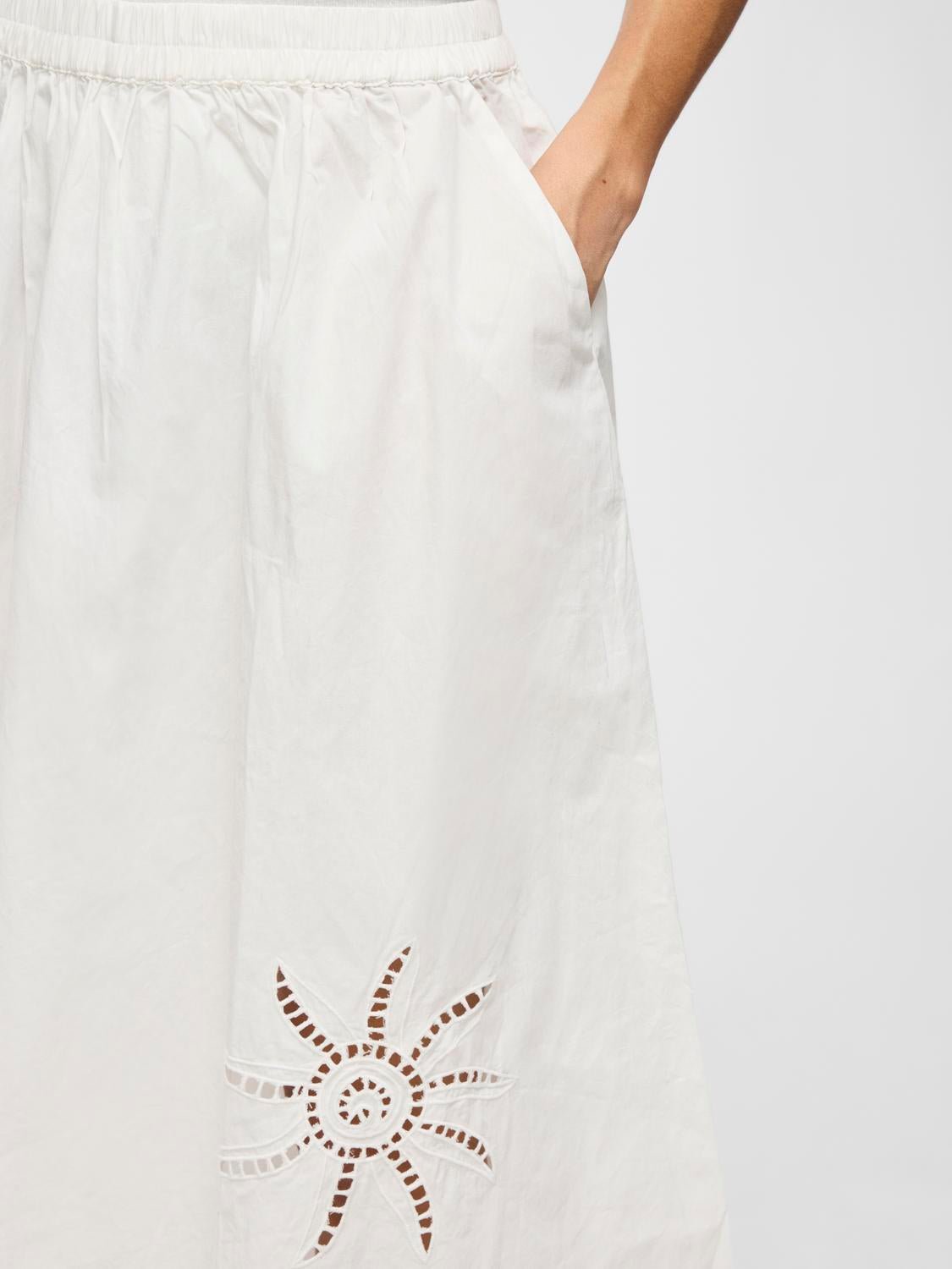 VILAYKI Midi Skirt - Snow White - VERO MODA & VILA Bergvik